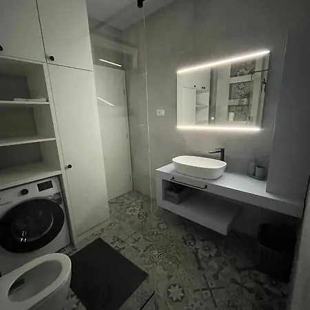 Apartament Sara