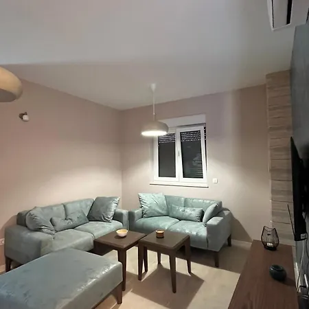 Sara Apartament Sukošan