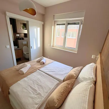 Sara Apartament