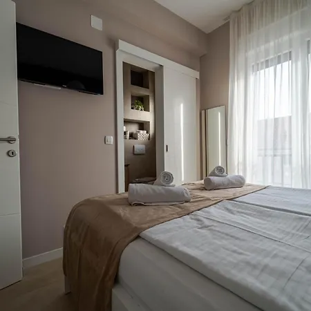 Sara Apartament Sukošan